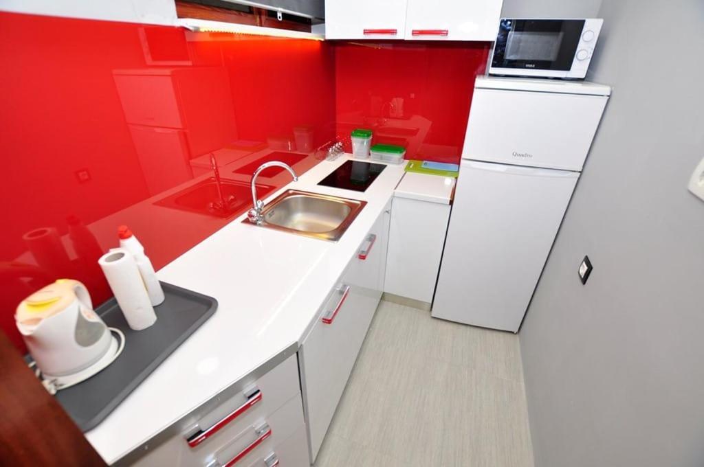 Apartma Gabi Omis